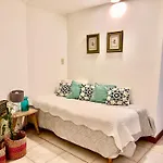 Mendoza Suites 10 -Parking Disponible-