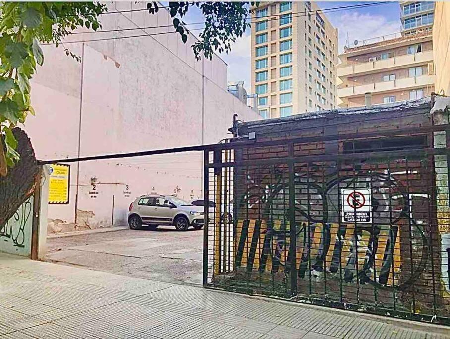 10 -parking Disponible- *